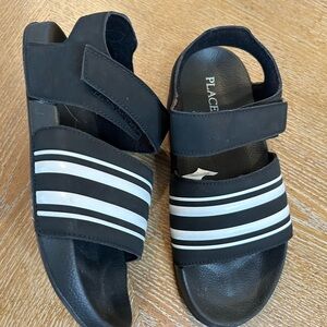 The Children's Place Black and White Kids Sandals